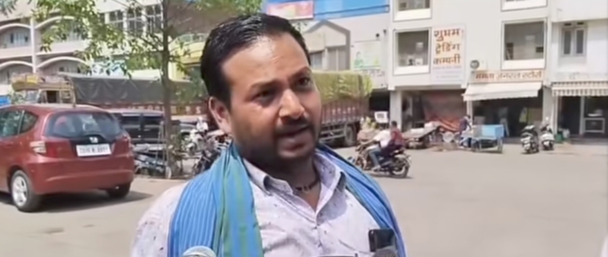 अपनी बेवकूफी के चलते व्यापारी हुआ ठगी का शिकार ,वजल्दी अमीर बनने का झांसा देकर व्यापारी से ढाई लाख रुपये की ठगी, सीसीटीवी में कैद हुए आरोपी