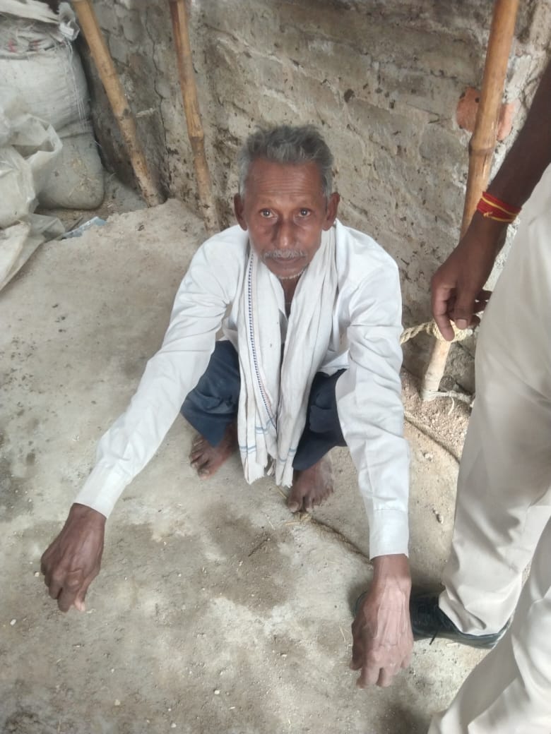 पत्नी पर चापड़ से हमला कर हत्या, आरोपी पति गिरफ्तार