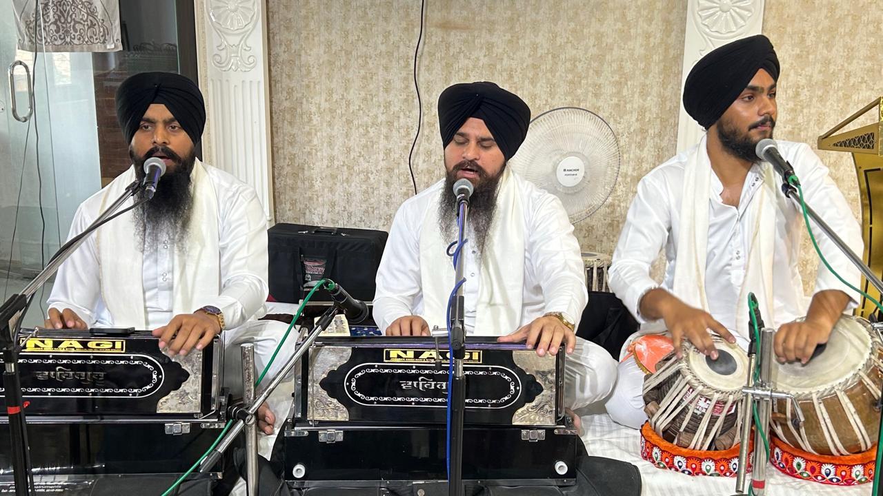 दयालबंद स्थित श्री गुरु सिंह सभा गुरुद्वारा में श्रद्धा भक्ति के साथ मनाया गया पंचम गुरु श्री अर्जुन देव जी का शहीदी पर्व